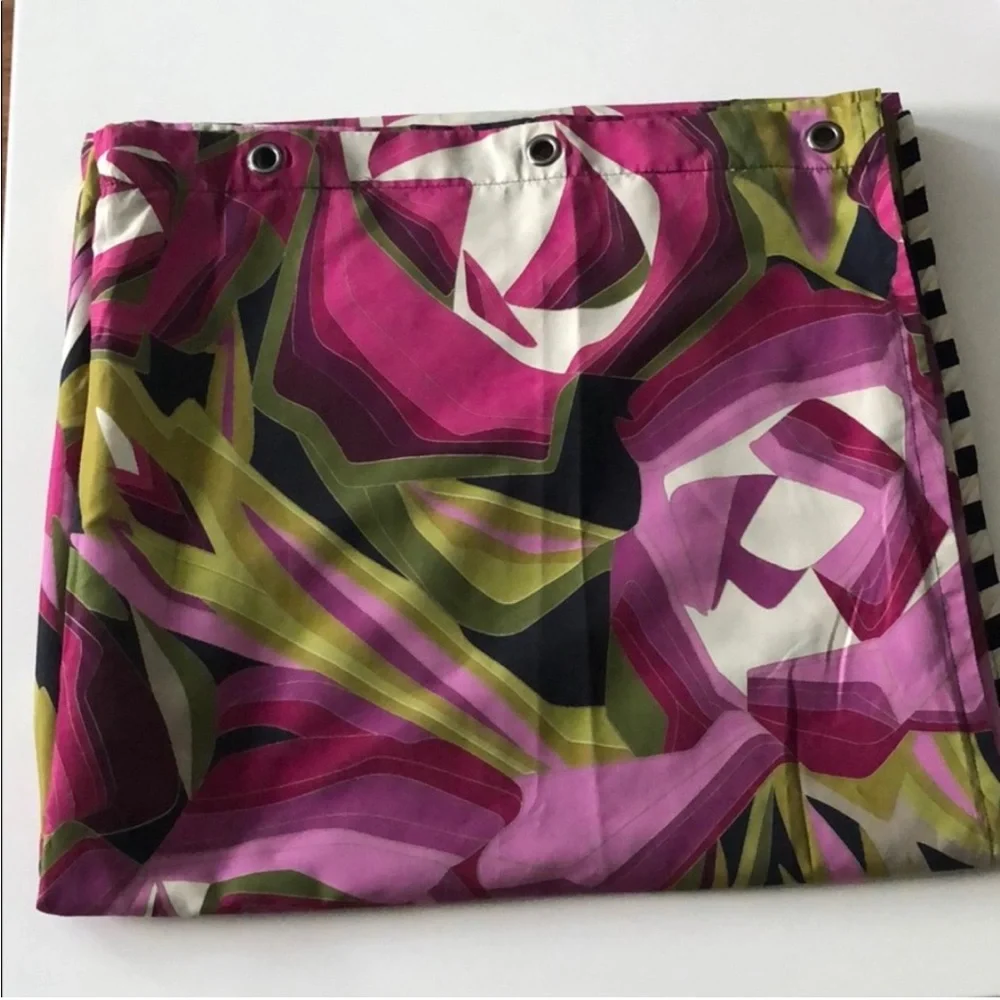 💕 MISSONI for Target floral passione and zig zag reversible shower curtain NEW